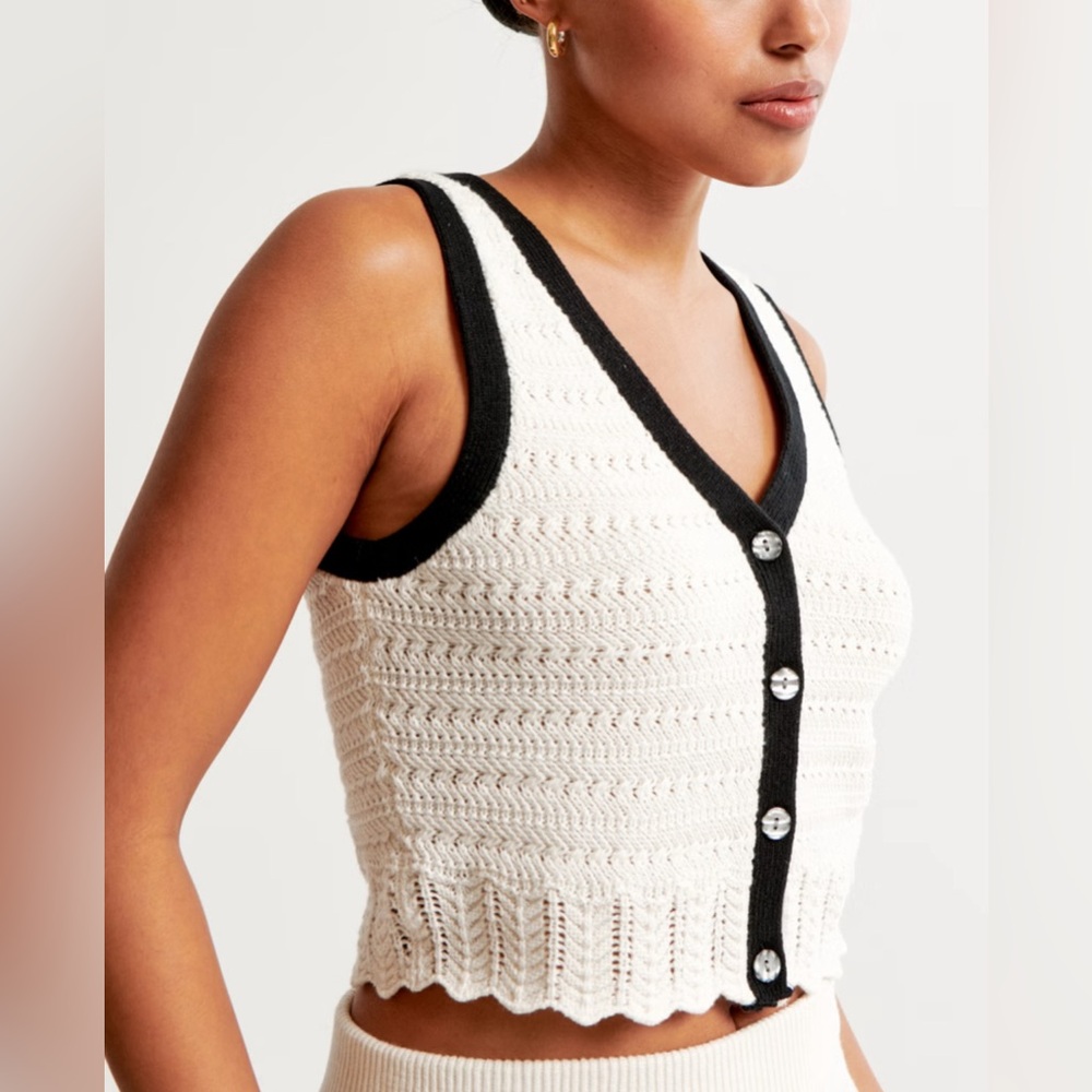 Abercrombie & Fitch White Crochet Crop Button-Down Tank with Black Trim